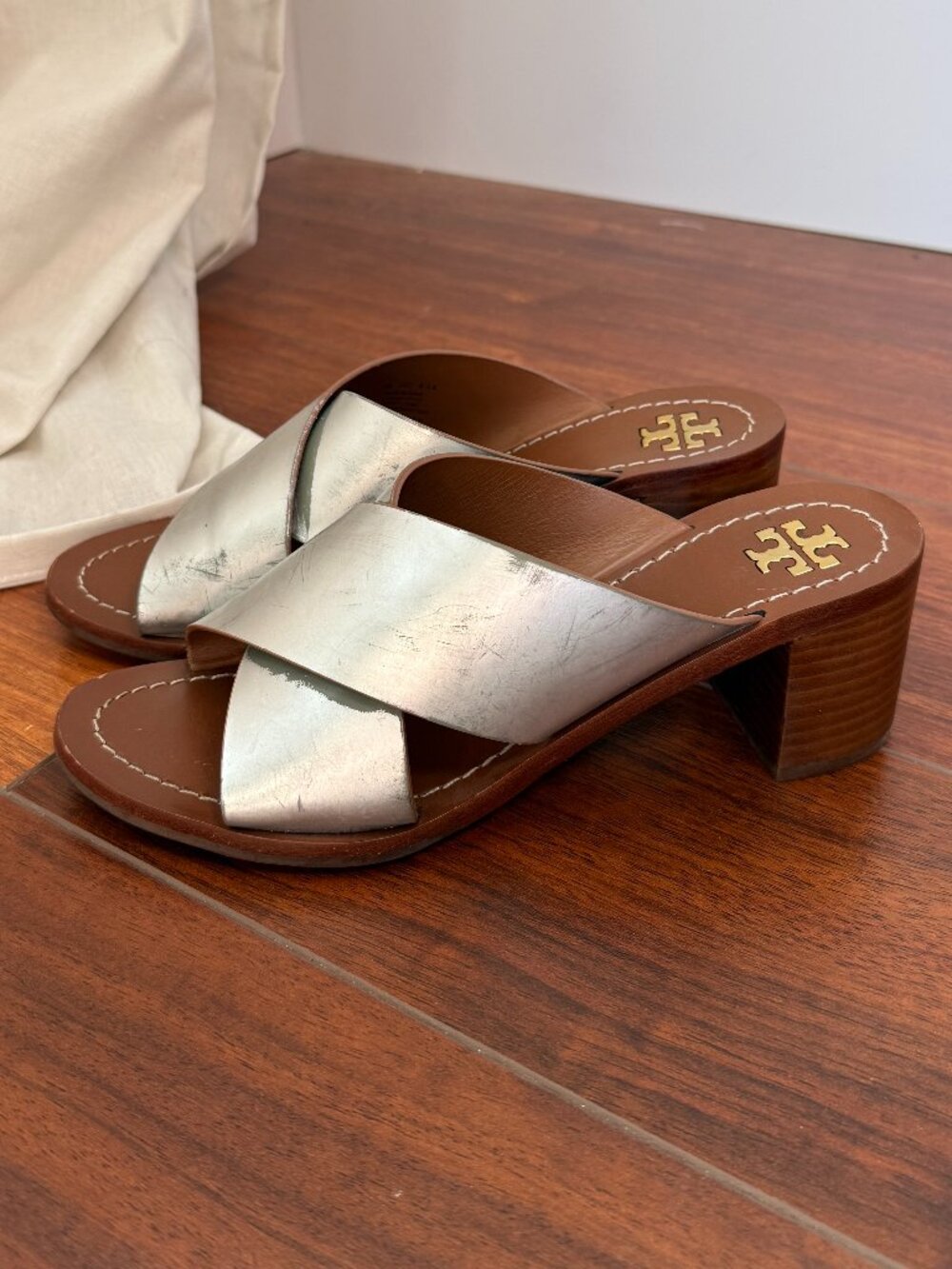 Tory Burch Montrose Stacked Block Heel in Silver size 7